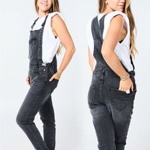 NEW! The Mumsie All Nighter Dark Wash Denim Overalls XS